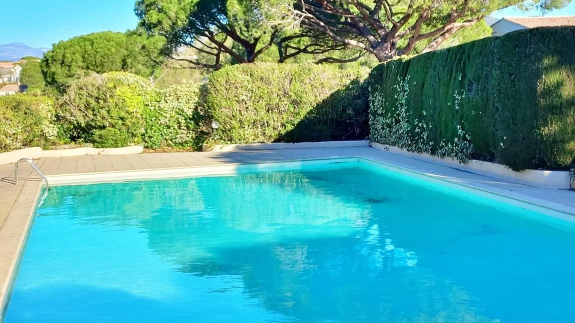 Holiday home Magnificent Villa Residence With Pool - Frejus