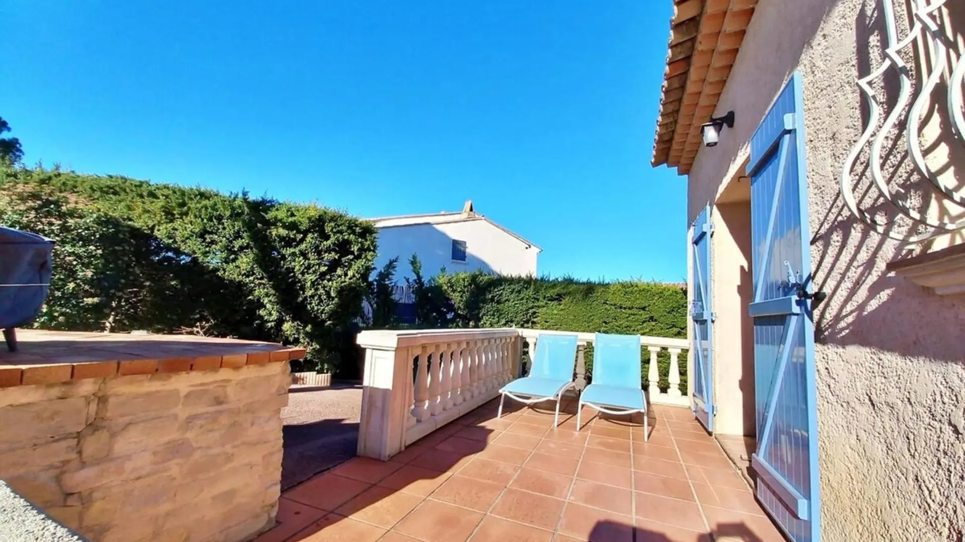 Magnificent Villa Residence With Pool - Frejus